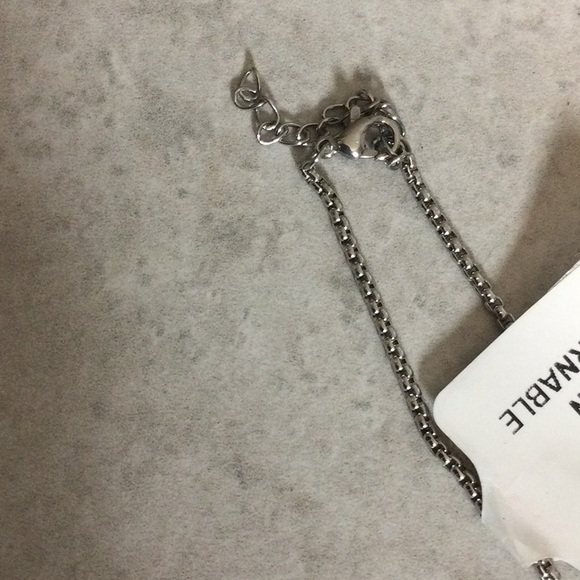 NWT Silver link chain with gold Greek emblem pendant - Picture 5 of 6